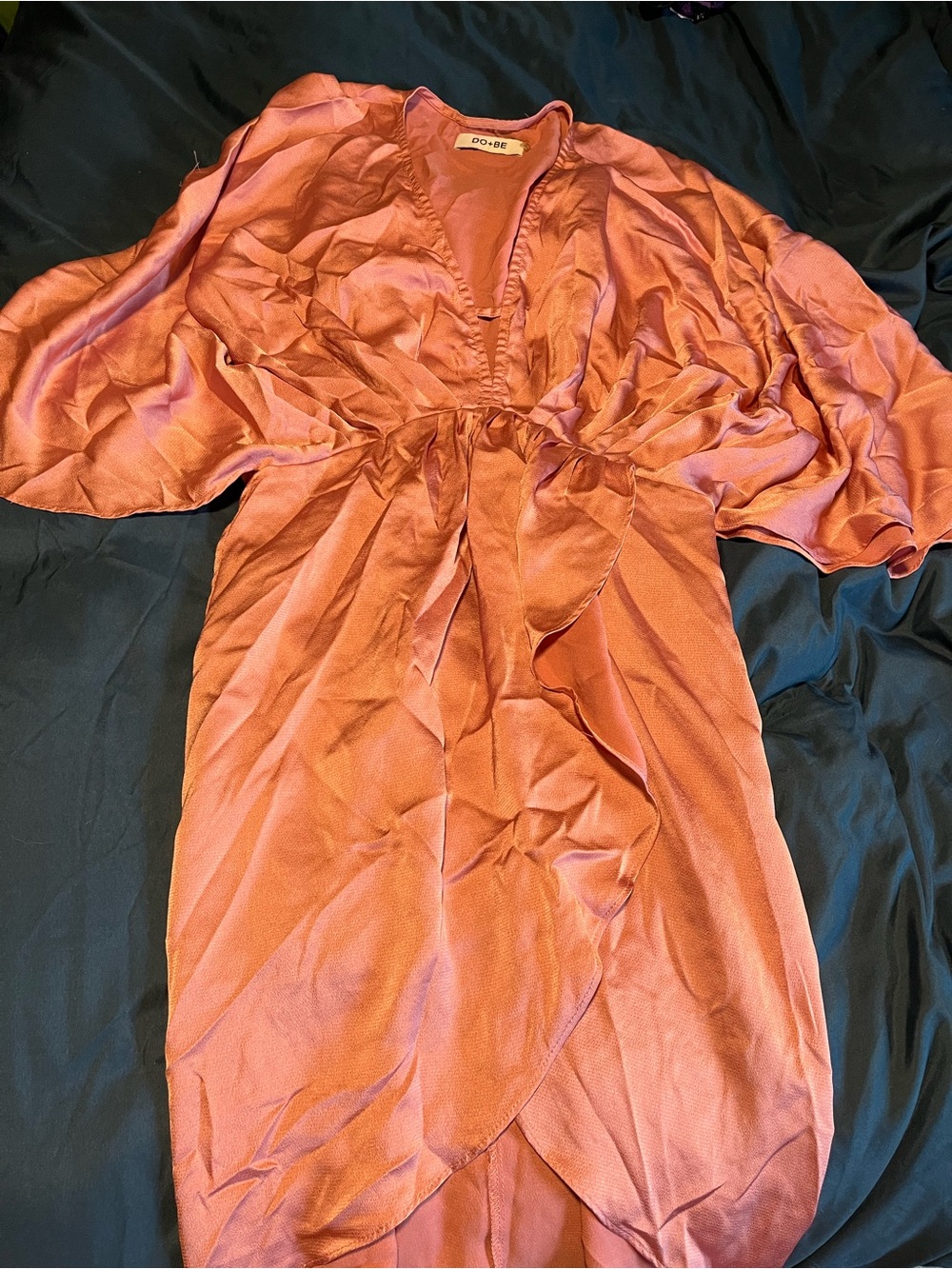 DO+BE Satin Kimono Robe - Coral
